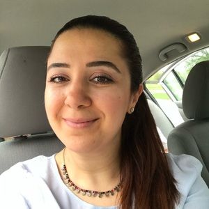 Meet your Posher, Celine
